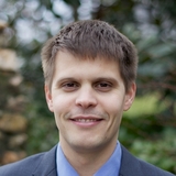 Christopher Karvetski,数据建模编码员.