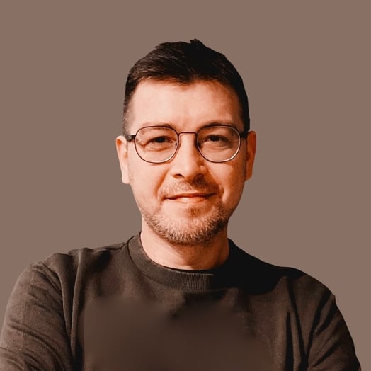 Onur Oztaskiran，希腊塞萨洛尼基设计师