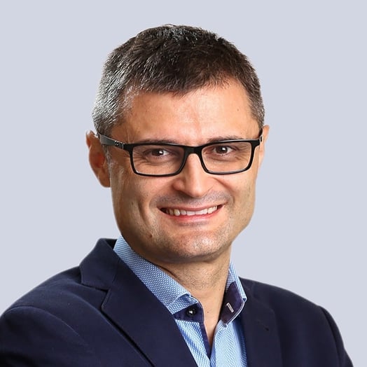 Dalibor Pajic，塞尔维亚伏伊伏丁那省诺维萨德市金融专家