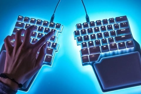 Dygma Raise Split Ergonomic Keyboard for Esports and Gamers project