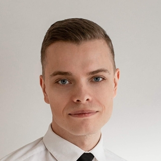 Andrius Kosuba, Senior outsourced Programmer and Consultant.