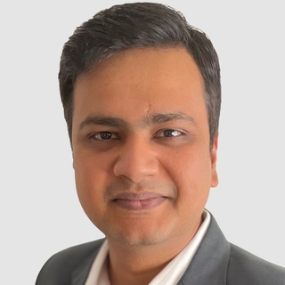 Yogesh Singh, product strategy Product Management Consultant.