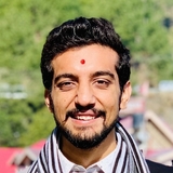 Shyam Khokhariya, Senior e-commerce Programmer and Consultant.