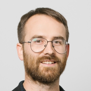 Matija Stepanic, Freelance FlutterFlow Engineer.