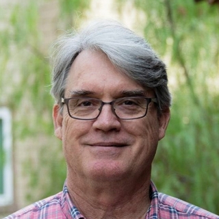 Steve De Long, Marketo Marketer.