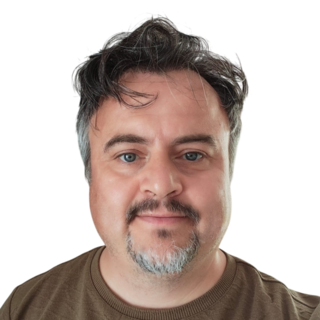 Emre Tapcı, Freelance Three.js Engineer.