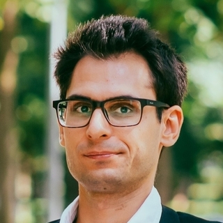 Marius Veltan, Freelance site speed optimization Developer for Hire.
