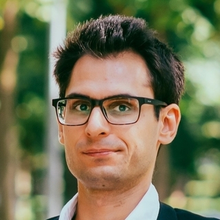 Marius Veltan, Freelance site speed optimization Developer for Hire.