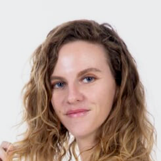 Sandrine Gautheret, Freelance Canva Designer.