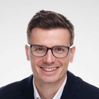 Baptiste Picard, Freelance artificial intelligence product management Product Manager.