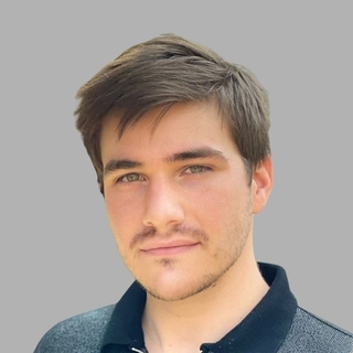 Zach Fine, Consultant in Salesforce Consulting.