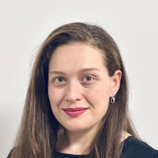 Yepraksia Mkrtchyan, PMP, PMI-ACP, Top PMI Project Management Freelancer.