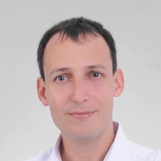 Tamas Magda, Top Financial Analysis Professional.