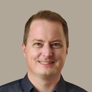 Arno Teigseth, Ionic Coder.