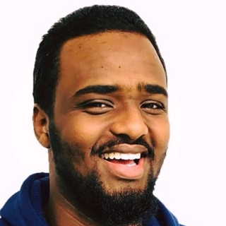 Mubarak Muse, Freelance Zoom Programmer for Hire.