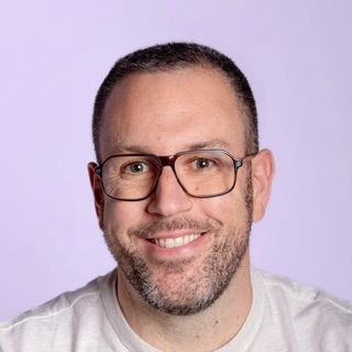 Manuel Rico, Accomplished iOS Freelancer.