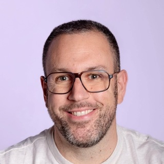 Manuel Rico, Accomplished iOS Freelancer.