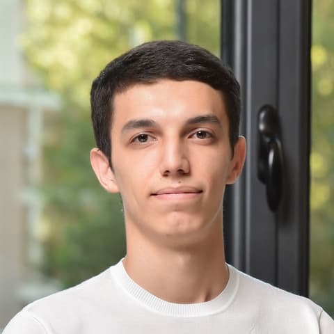 Laziz Abdullaev, Developer in Singapore, Singapore