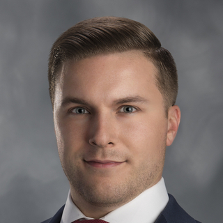 Chaz Bauer, Freelance Fractional CFO Expert.