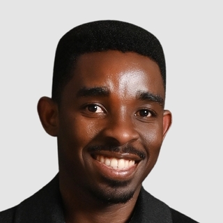 Silas Onmbayugh, Accomplished Product Designer.