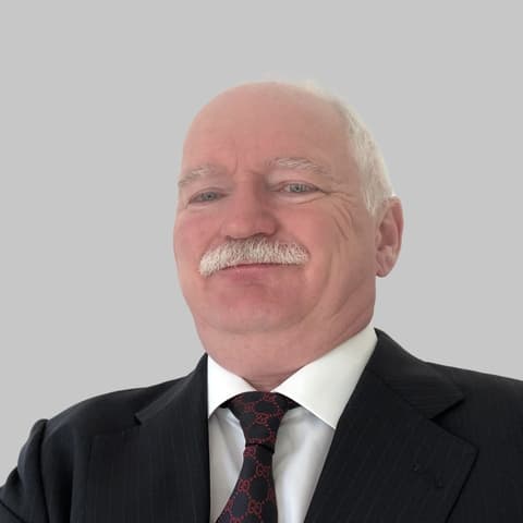 Philip P Blythe, Management Consultant in Tokyo, Japan