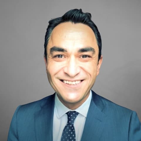 Tevfik Eren, Management Consultant in London, United Kingdom
