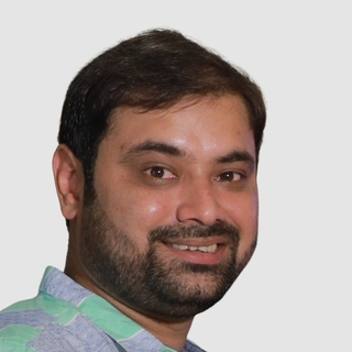 Shashank Sharma, Freelance Intercom Engineer.