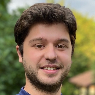 Muhammed Kadir Yücel, Senior D Programmer and Consultant.