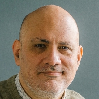 Roberto José Roque Paz, Freelance Unix Engineer.