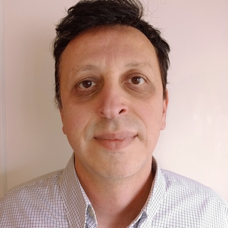 Erdinc Mutlu, Freelance trading software Programmer for Hire.