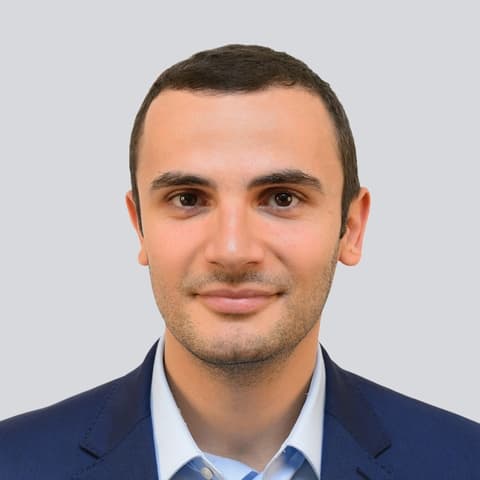 Aram Mughalyan, Management Consultant in Singapore, Singapore