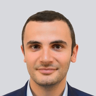 Aram Mughalyan, Fundraising Expert and Consultant.