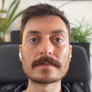 Ion Turcanu, Accomplished UX writing Designer.