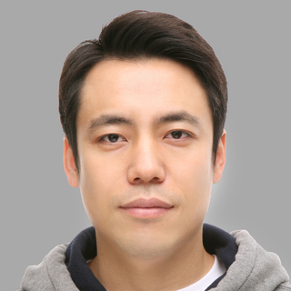 Lucas Lee, Expert Java Programmer for Hire.