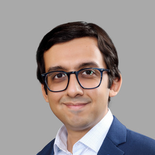 Saadi Riaz, CFO consulting Consulting Specialist.