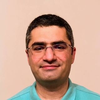 Hovnatan Karapetyan, Freelance ONNX Engineer.