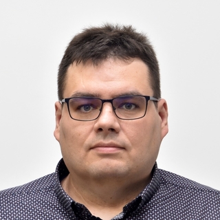 Gergely Újvári, Meteor Freelancer.