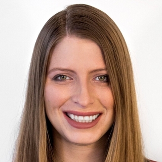 Simmone Roe, digital transformation Project Management Freelancer.