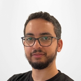 Yassine Moumen, Sys Admin Coder.