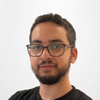 Yassine Moumen, Sys Admin Coder.