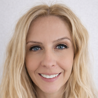 Andra Tirla, Toptal AI Designer.