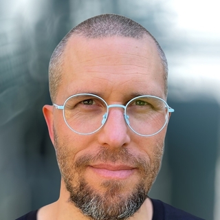 Mikko Kiviniemi, Accomplished UX Prototyping Designer.