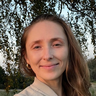 Yana Mylnikova, Top UI Designer.