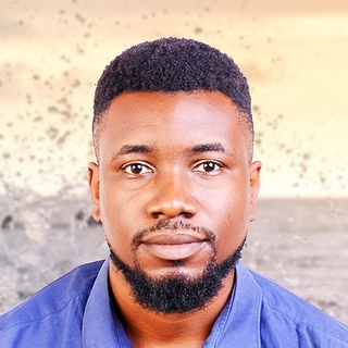 Bismark Achodo, Expert UI Designer for Hire.