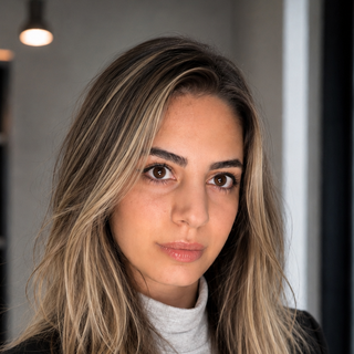 Violeta Iskandaryan, Freelance API Developer for Hire.