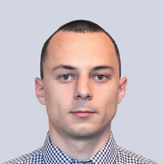 Dmitrii Tsiklauri, Freelance TradeStation Engineer.