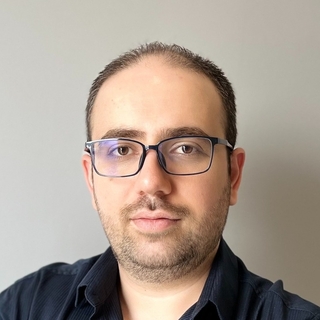 Bashar Saleh, ÐApp Freelancer.