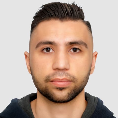 Roland Zohrabyan, Developer in Dubai, United Arab Emirates