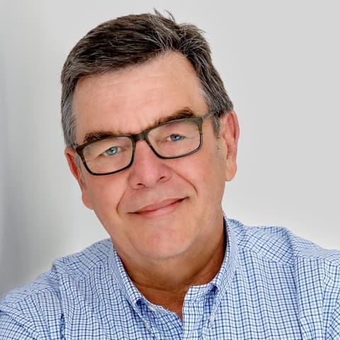 Valentine Sabulis, Management Consultant in Sydney, New South Wales, Australia