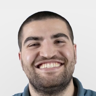 Vaso Chaduneli, Git Coder.